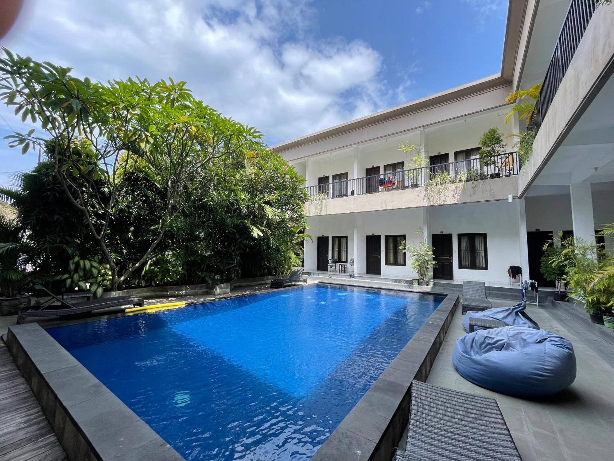 Seminyak Point Guest House Exterior foto